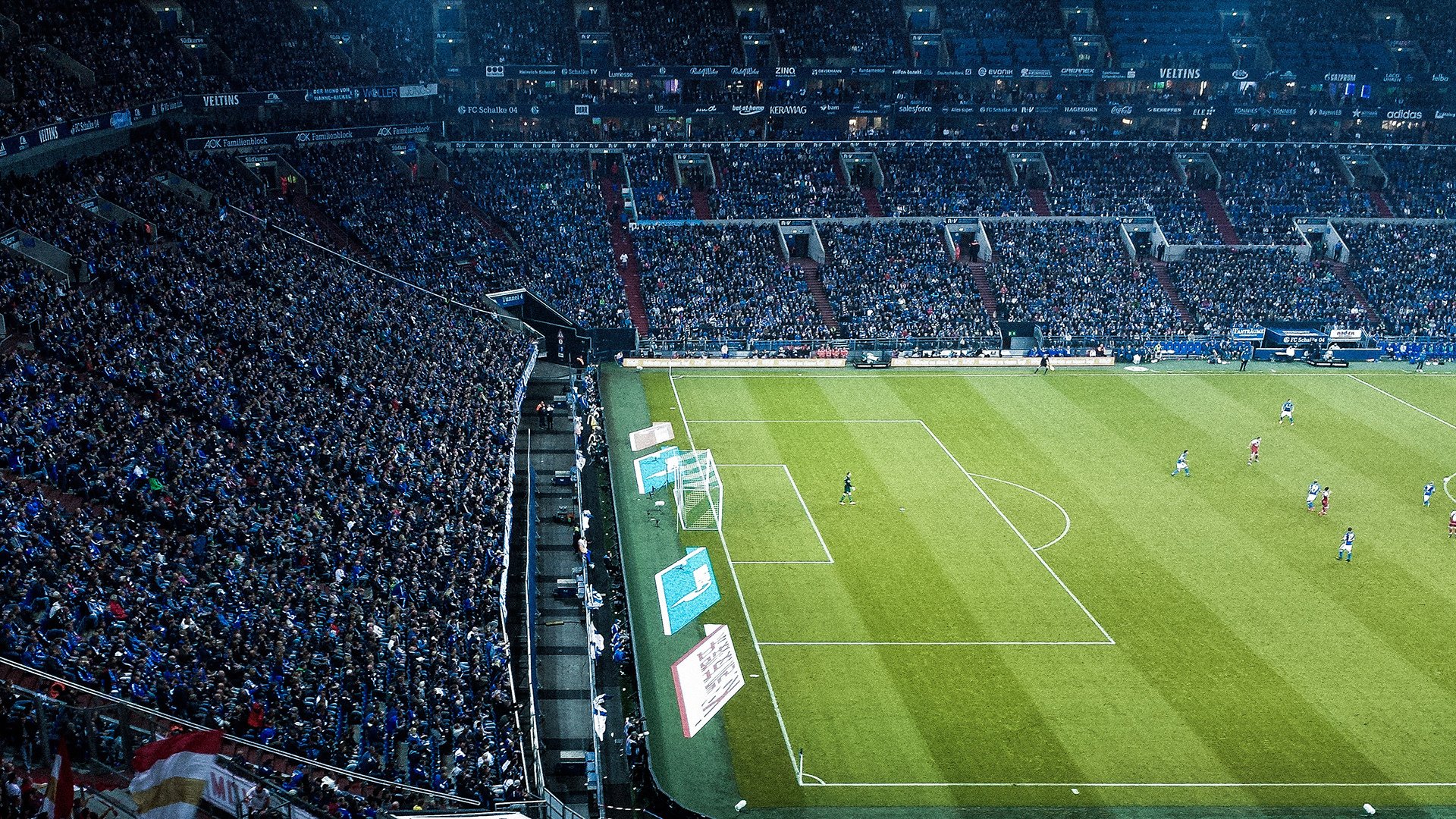 亚历克斯·格林伍德的防守能力帮助袋鼠队在关键时刻取得优势，格林伍德球员